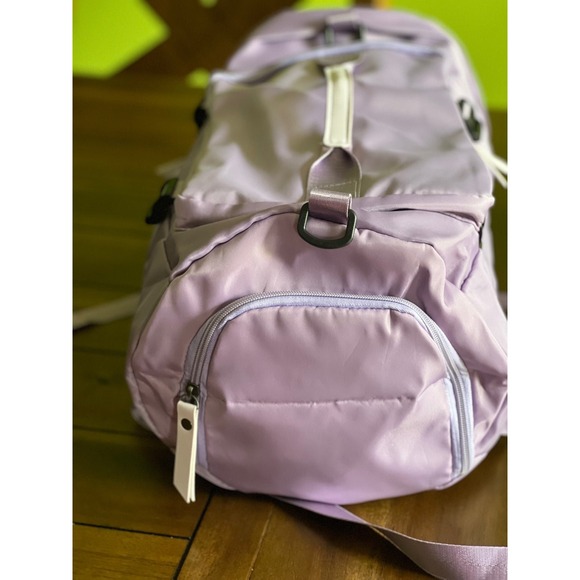 Backpack - Picture 6 of 8